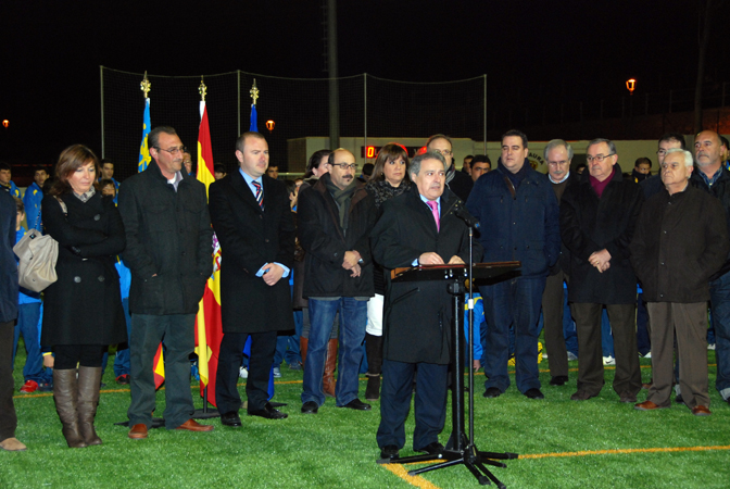 2011-Inauguracio camp de futbol amb gespa