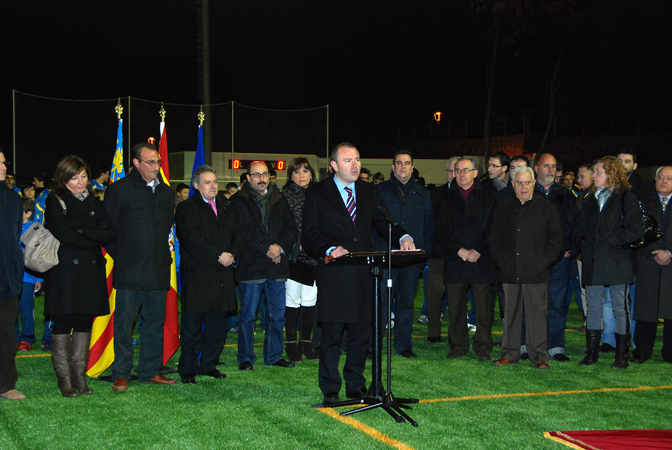 2011-Inauguracio camp de futbol amb gespa