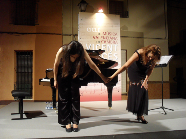 2011 Recital Amparo Navarro